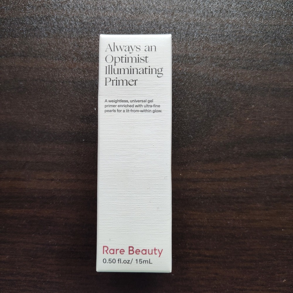 Rare Beauty primer illuminating weightless light base Always an Optimist